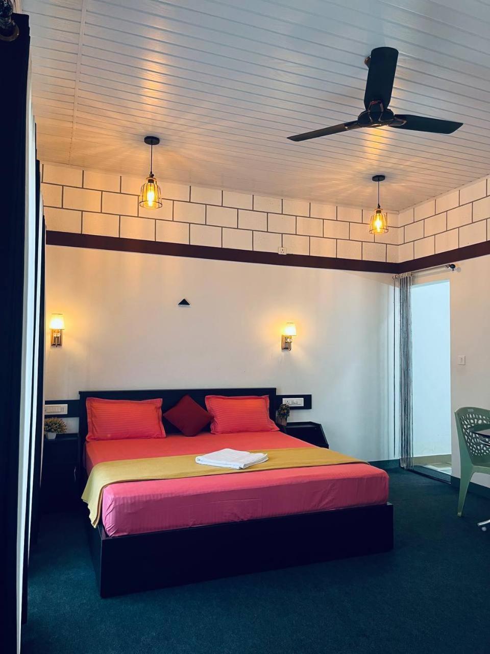 Linn View Home Stay Munnar Kamer foto